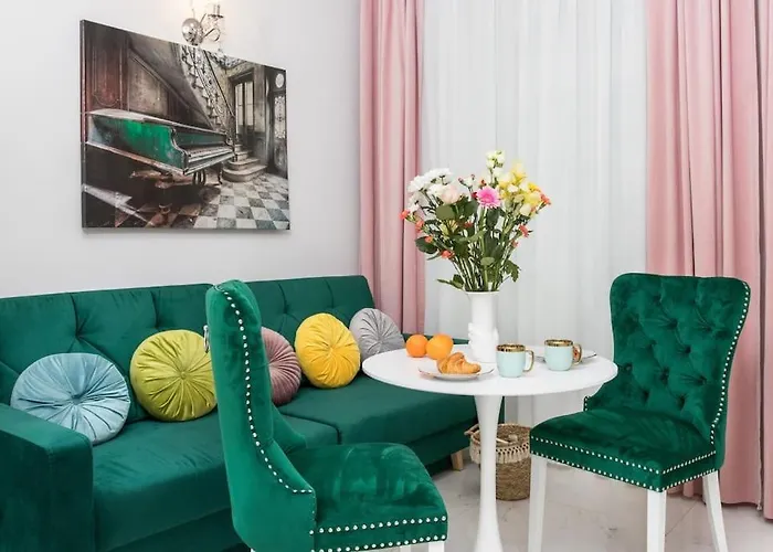 1 - Bedroom Apartment - Plac Na Groblach 19
