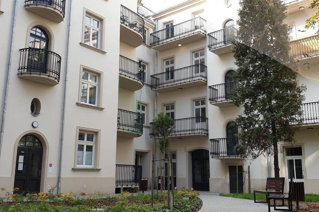 1 - Bedroom - Plac Na Groblach 19