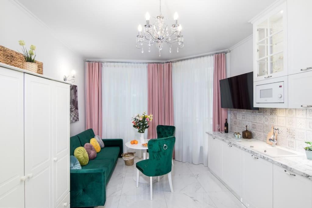 Apartment 1 - Bedroom - Plac Na Groblach 19 *