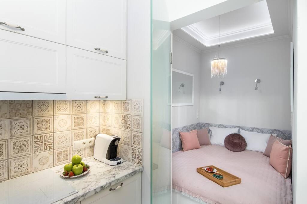Apartment 1 - Bedroom - Plac Na Groblach 19 Krakow