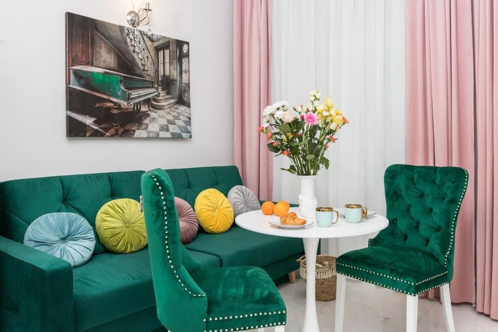 1 - Bedroom - Plac Na Groblach 19 * Krakow